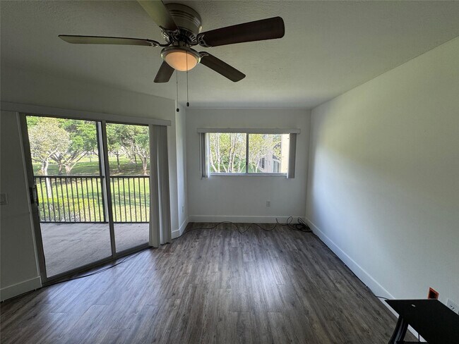 Building Photo - 1651 SW 127th Ave