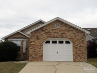 Building Photo - 2025 Cambridge Cir