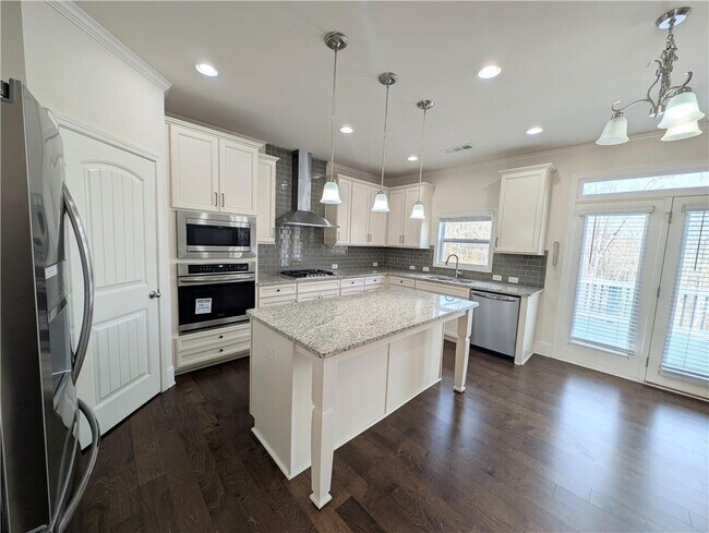 Building Photo - 2415 Copperfield Dr