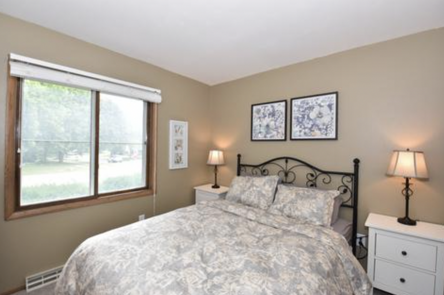 Building Photo - 6753 Hilldale Ct