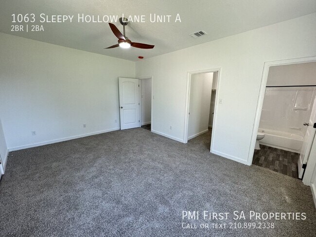 Building Photo - Brand new duplex unit available to move in...