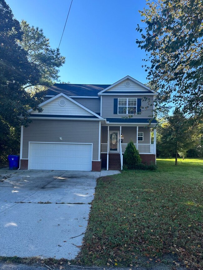 Building Photo - Ingleside