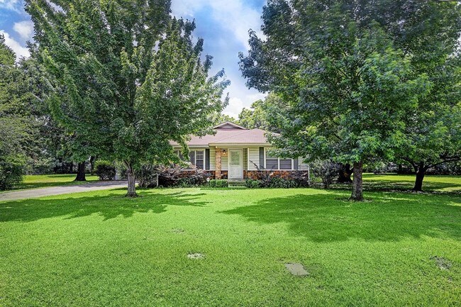 Primary Photo - 4020 Clarblak Ln