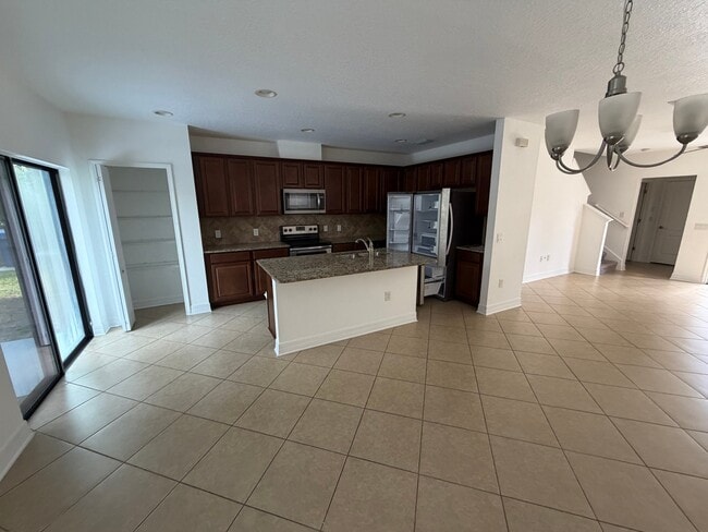 Building Photo - 7810 Tuscany Woods Dr