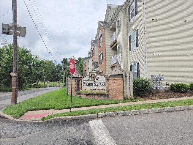 Building Photo - Gated community, 2nd fl condominium with 3...