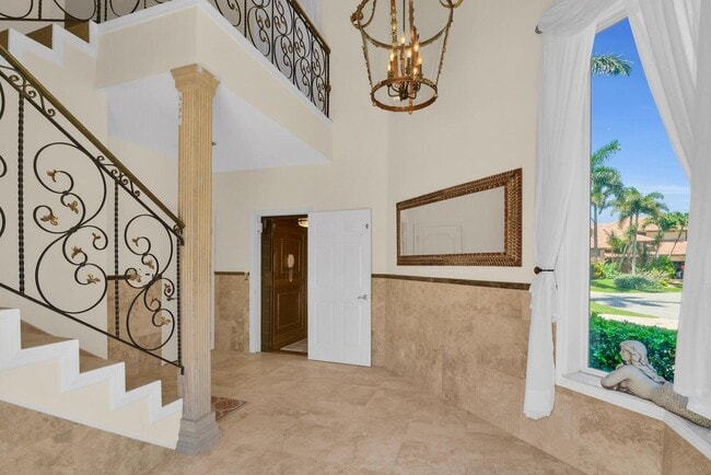 Building Photo - 1704 Del Haven Dr