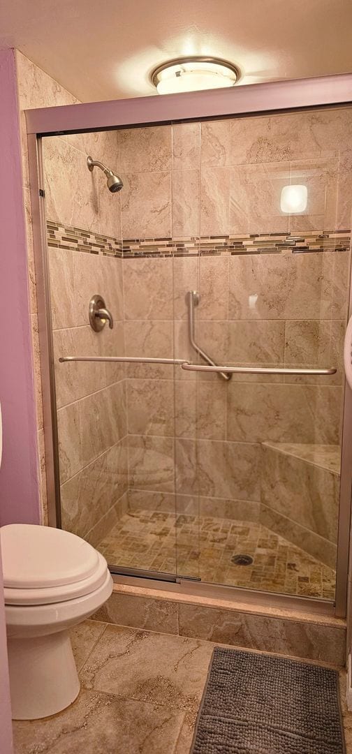 Building Photo - Riverfront Community Resort Style 2/2 Condo