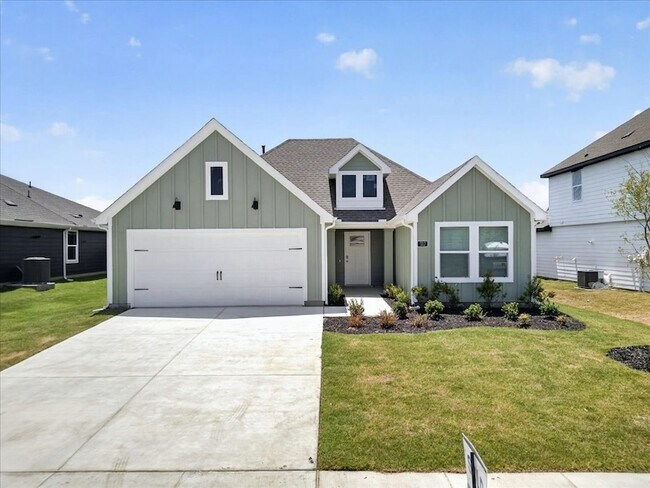 Building Photo - 717 Sweet Pea Dr