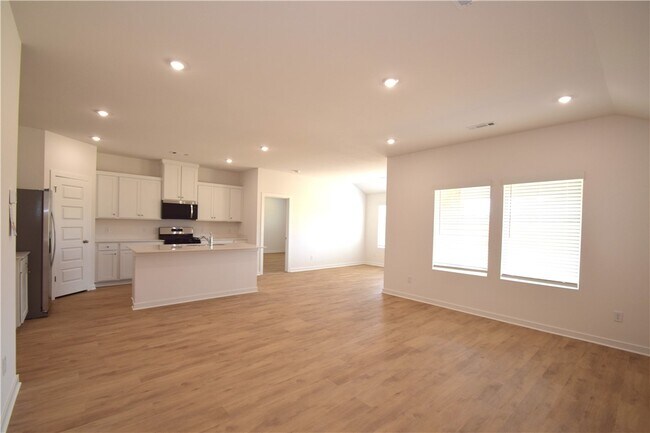 Building Photo - 557 Colorado St