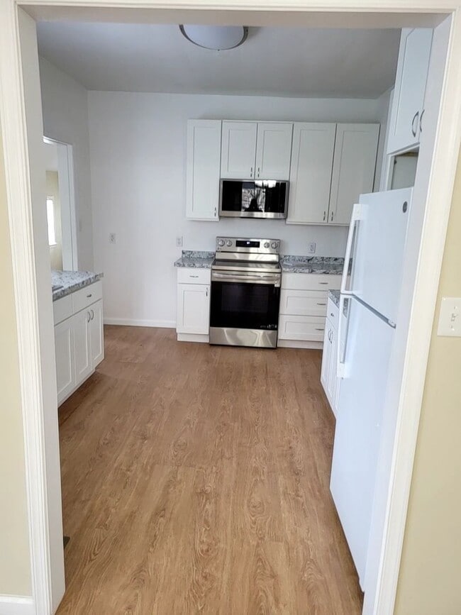 Building Photo - Charming 2-Bedroom Home in Norfolk