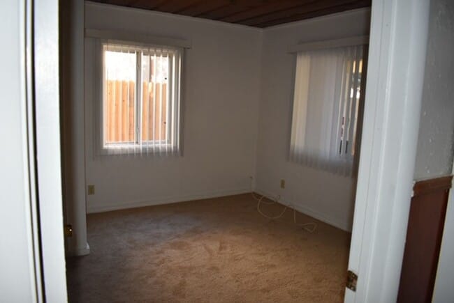 Building Photo - 5280 Capistrano Ave