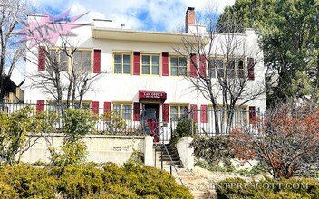 Building Photo - 1590