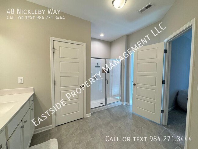 Building Photo - 48 Nickleby Wy