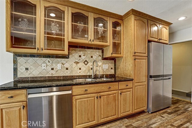 Building Photo - 1726 Oak Knoll Dr