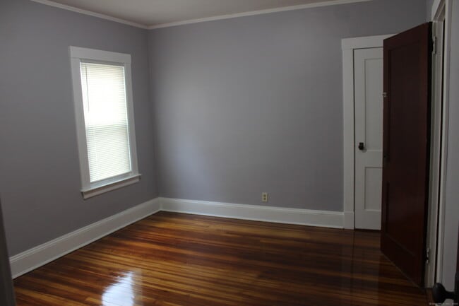 Building Photo - 45 Grandview Terrace