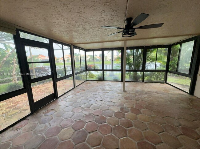 Building Photo - 13174 La Lique Ct