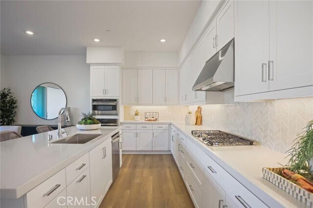 Building Photo - 121 Billings