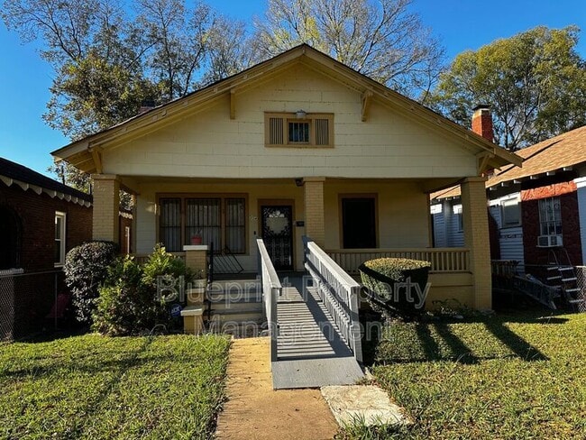 Primary Photo - 504 Fulton Ave SW