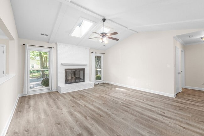 Building Photo - (Coming Soon) Beautiful Ranch Home in South Charlotte