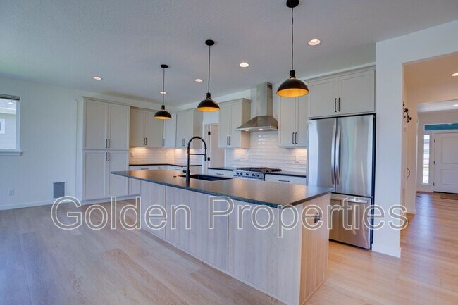 Building Photo - 7768 N Girard Cir