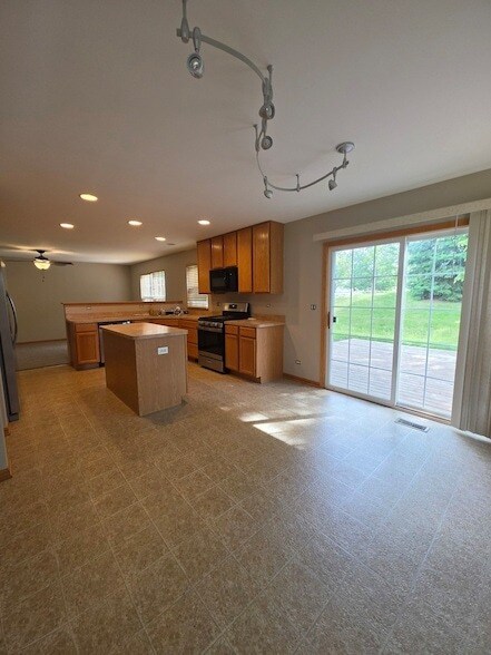 Building Photo - 1333 Cape Cod Ln