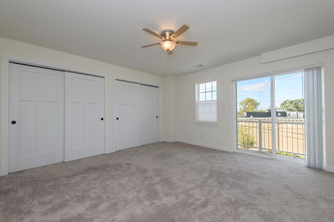 Building Photo - 204 Grand Ave