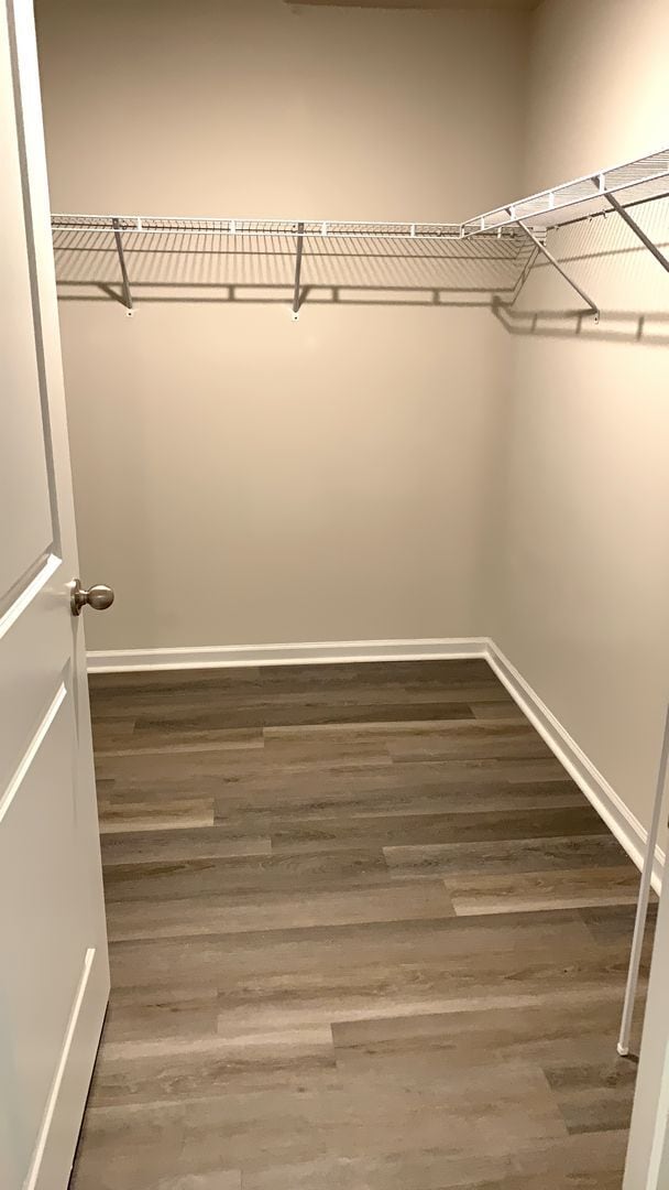 Building Photo - 4-Bedroom, 2-Bath Home in Heather Glen Com...
