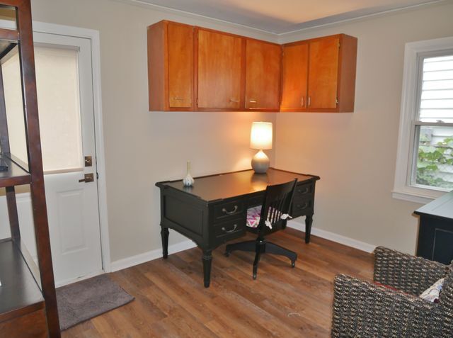 Building Photo - 2298 Browning St