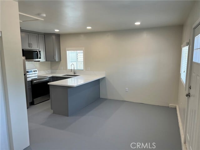 Building Photo - 2290 Cogswell Rd