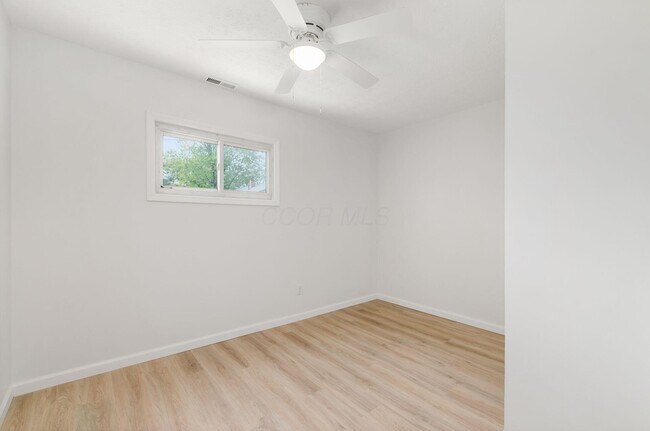 Building Photo - 2263 Dawnlight Ave