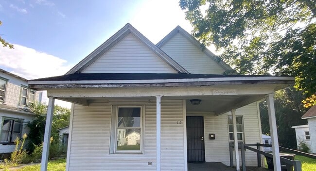 Primary Photo - 115 State St N