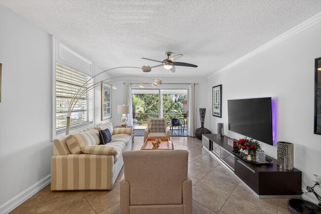 Building Photo - 1225 NW 21st St