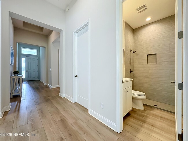 Building Photo - 736 Navigators Rd
