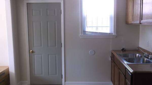 Building Photo - 24 W Colorado Ave