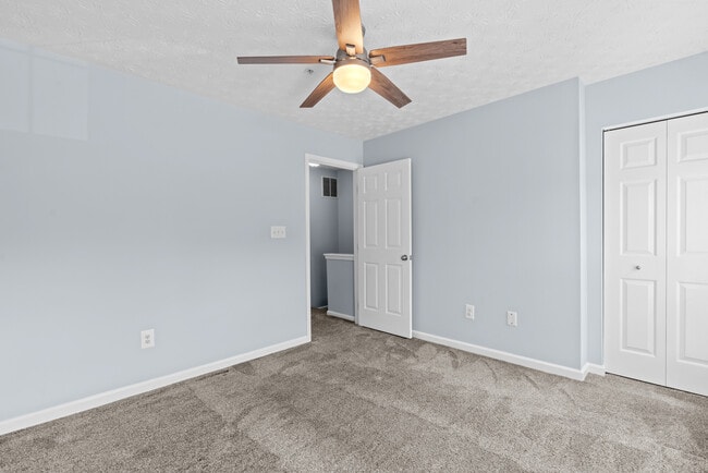 Building Photo - 8211 Water Lily Way