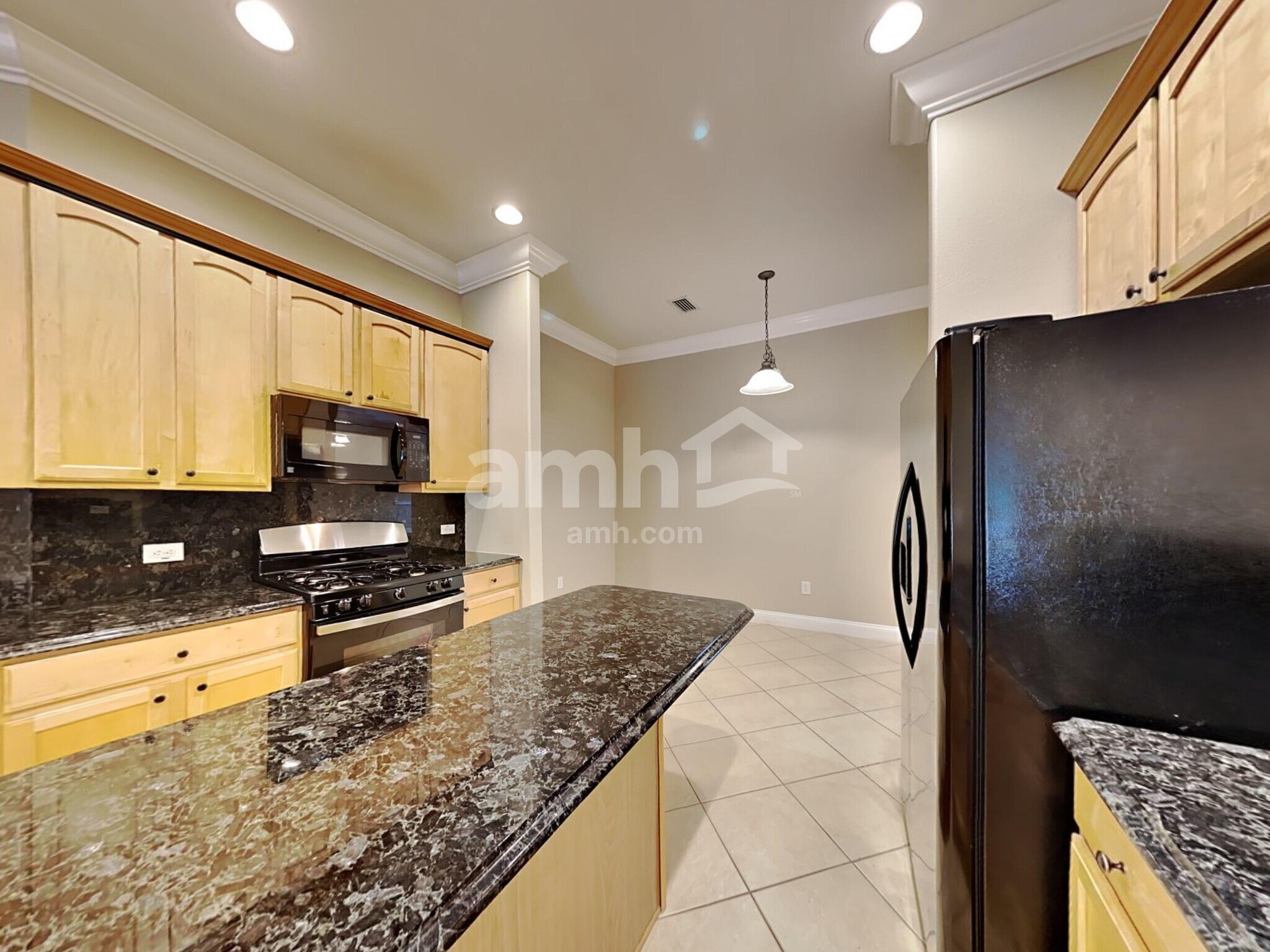 Building Photo - 8346 Old Town Dr