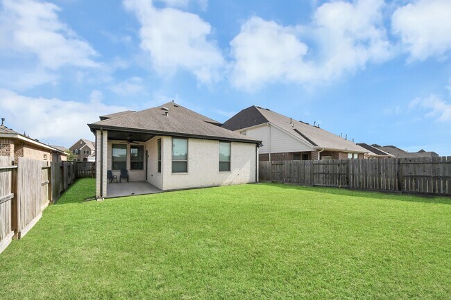 Building Photo - 24754 Levante Dr