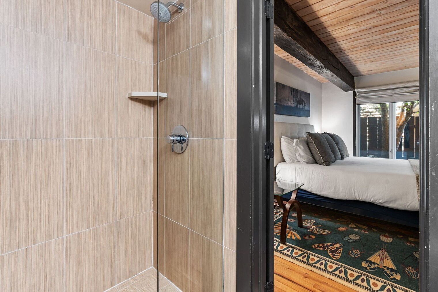 Building Photo - 1039 E Cooper Ave