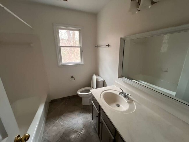 Building Photo - 5916 Park Forest Ln