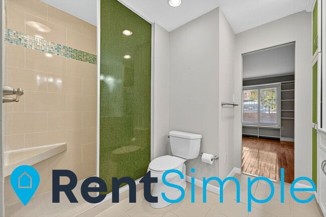 Building Photo - 1673 S Hayes St