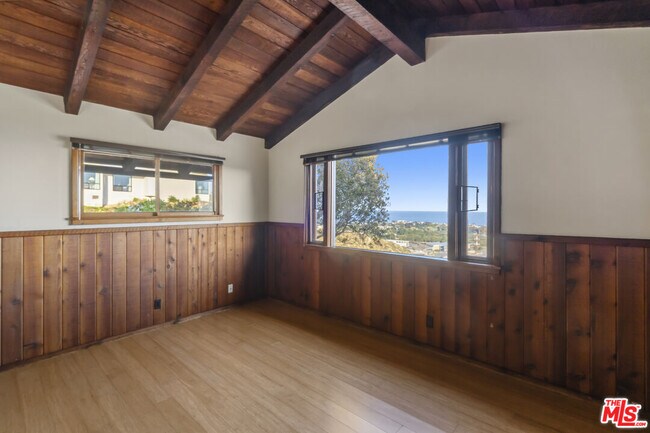 Building Photo - 3217 Colony View Cir