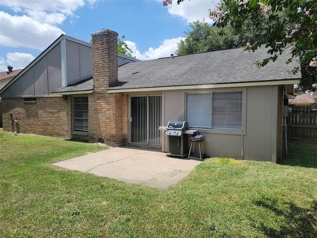 Building Photo - 22431 Coriander Dr