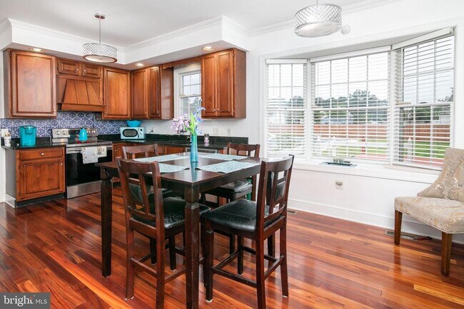 Building Photo - 5444 E Nithsdale Dr