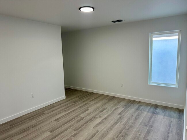 Building Photo - 8218 Casa Verde Rd