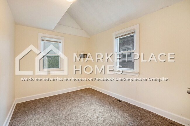 Building Photo - 7520 Orchard Ave