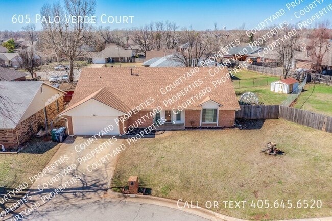 Building Photo - 605 Palo Verde Ct