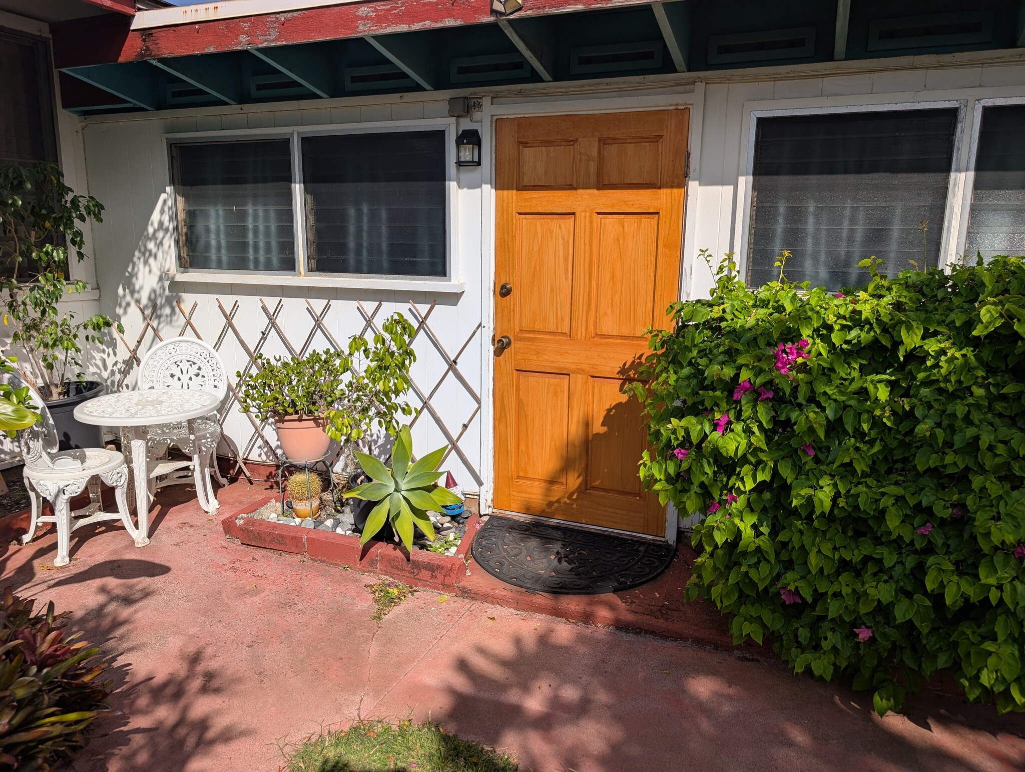 Building Photo - 3727 Anuhea St