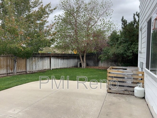 Building Photo - 9274 Lone Wolf Cir