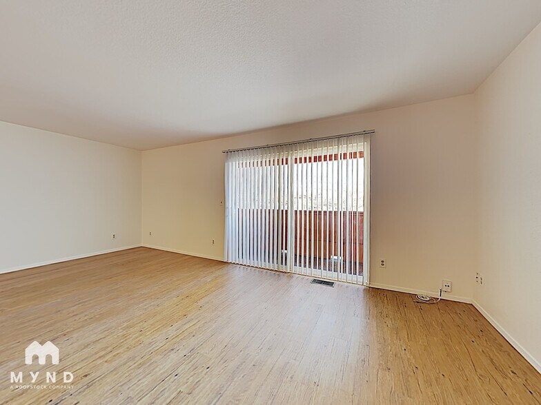 Building Photo - 2150 Sutro St