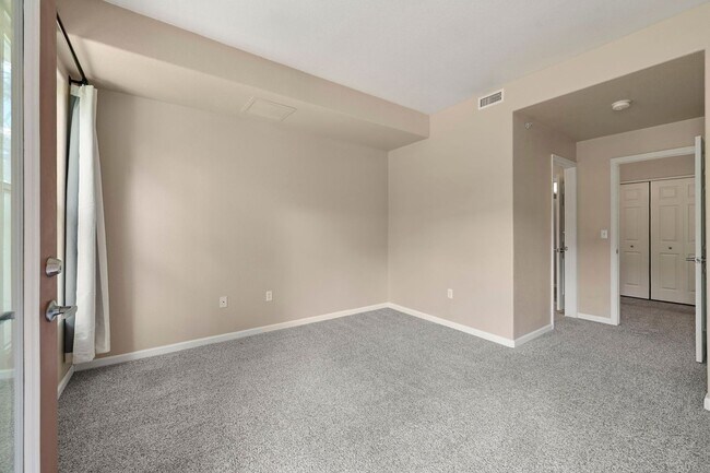 Building Photo - Spacious Top-Floor Condo in Las Casas at Broadmoor Bluffs | 2 Bed / 2 Bath + Garage, Very close t...